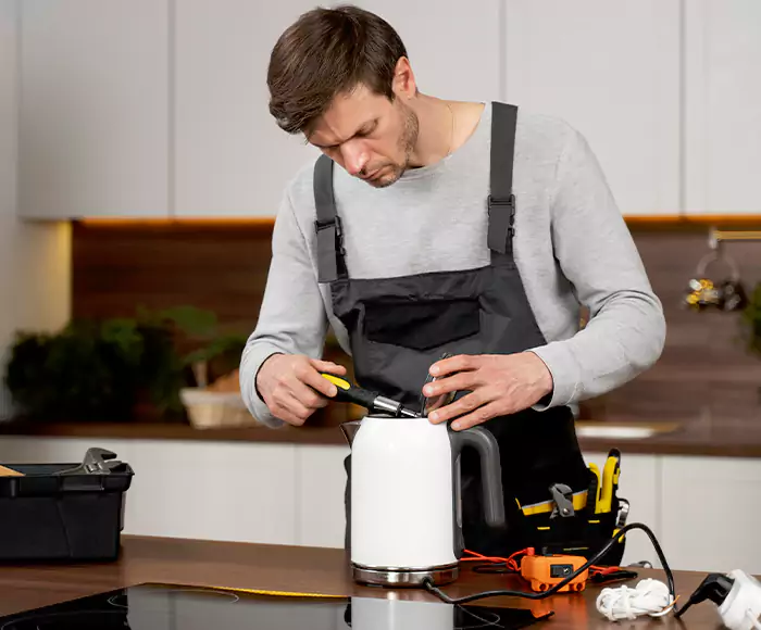 Skilled Blender Technicians: Your Small Appliance Repair Experts for North Port, FL
