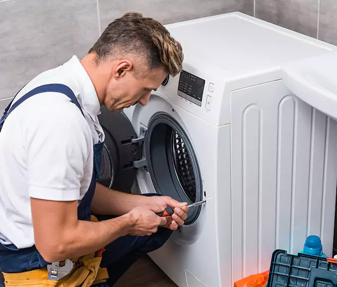 Why North Port Laundry Operators Pick North Port Appliance Fix for Every Dryer Failure?