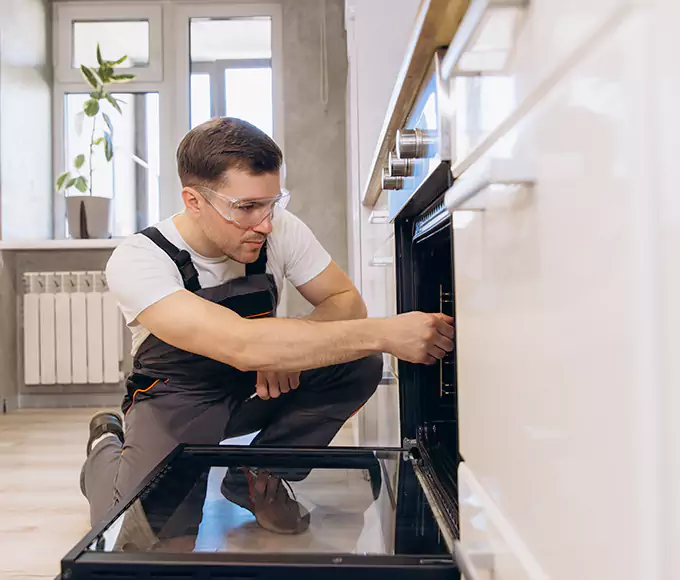 Why North Port Bakers Rely on North Port Appliance Fix for Every Electric Oven Fix?